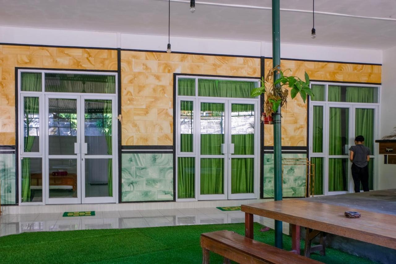 The Cheap & Cozy Canggu Buitenkant foto